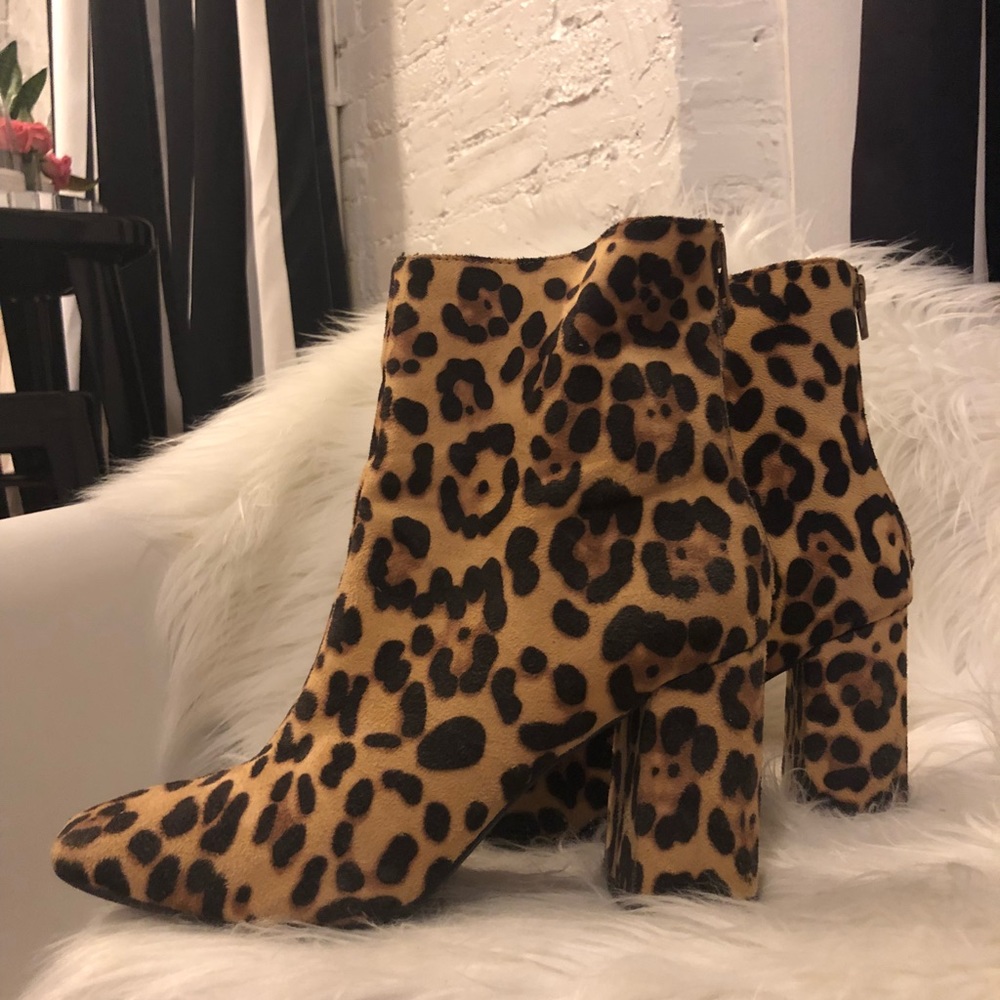 Leopard ankle booties
